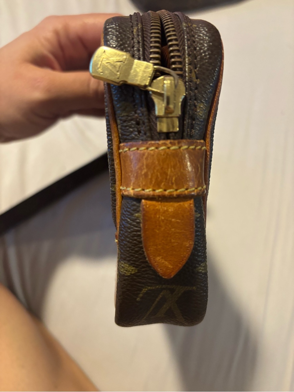 Louis Vuitton Dragonne PM clutch - Picture 6 of 8
